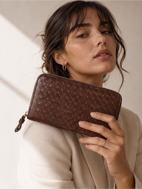 BOTTEGA VENETA Brown Intrecciato Woven Leather Zip Around Wallet